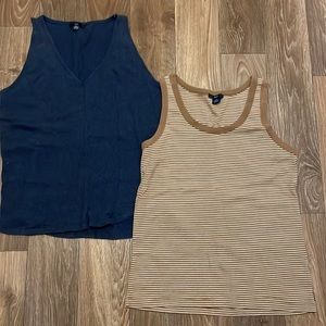 🤠GAP XL 2pk tank tops!🤠